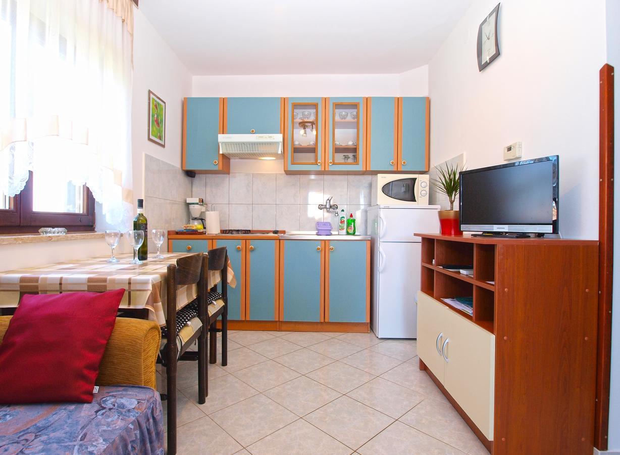 Apartments Blazenka 1270 Pula Exterior foto