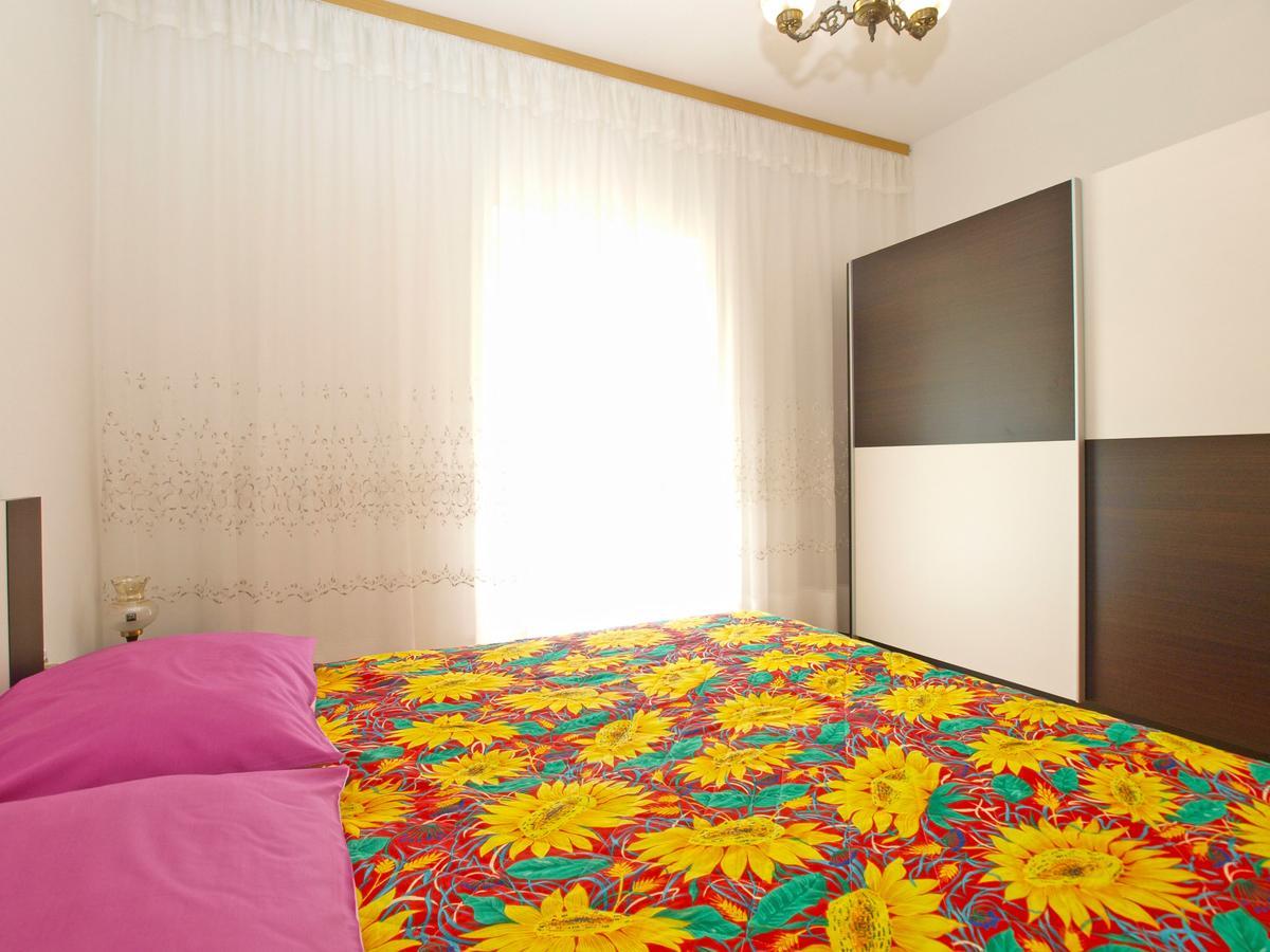 Apartments Blazenka 1270 Pula Exterior foto